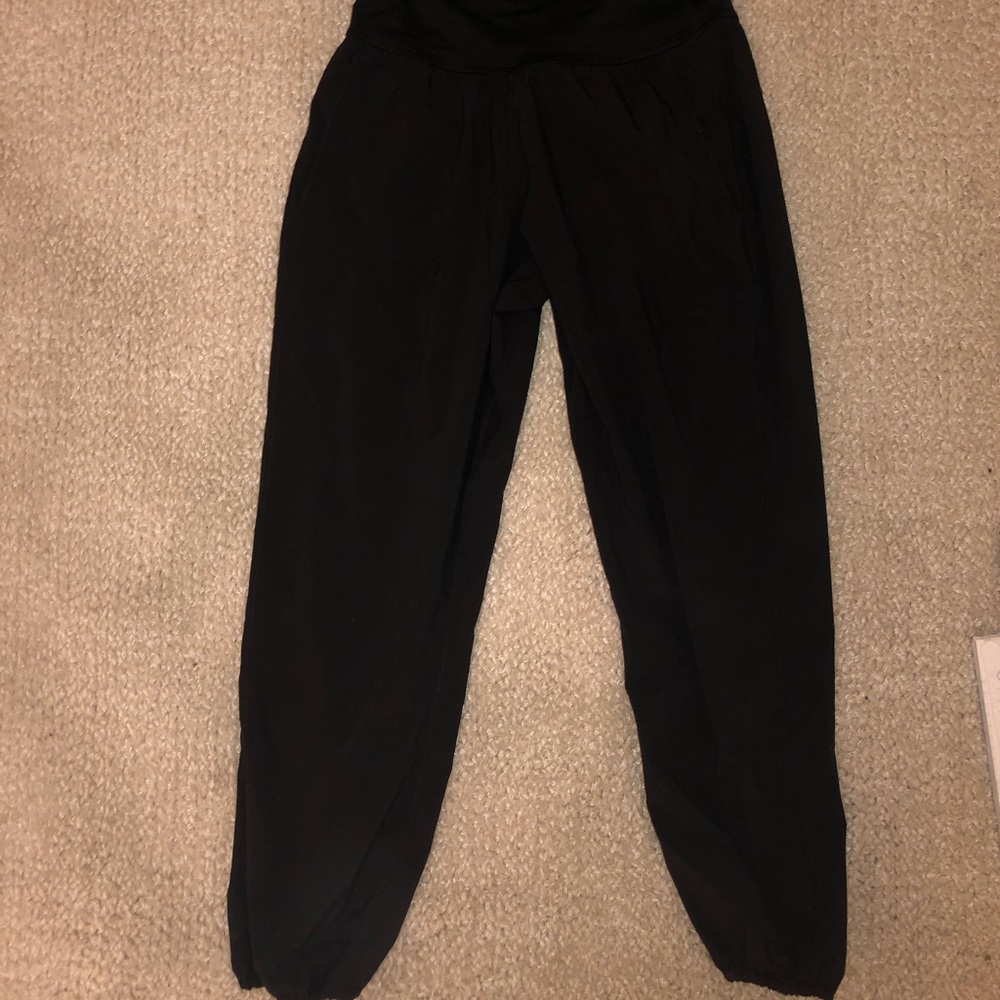 Lululemon Black jogger sorta pants